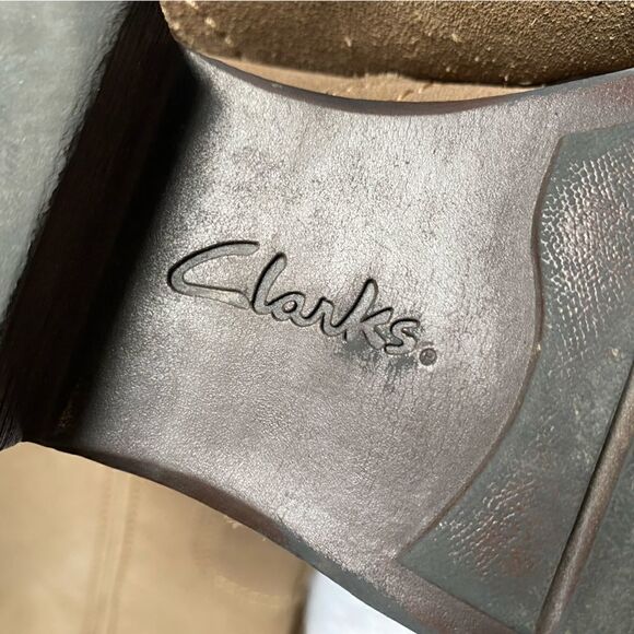 Clarks Derby Palace Leather Boots Tall Tan Side Zip Women’s Size 8 M FLAWED - Picture 13 of 16